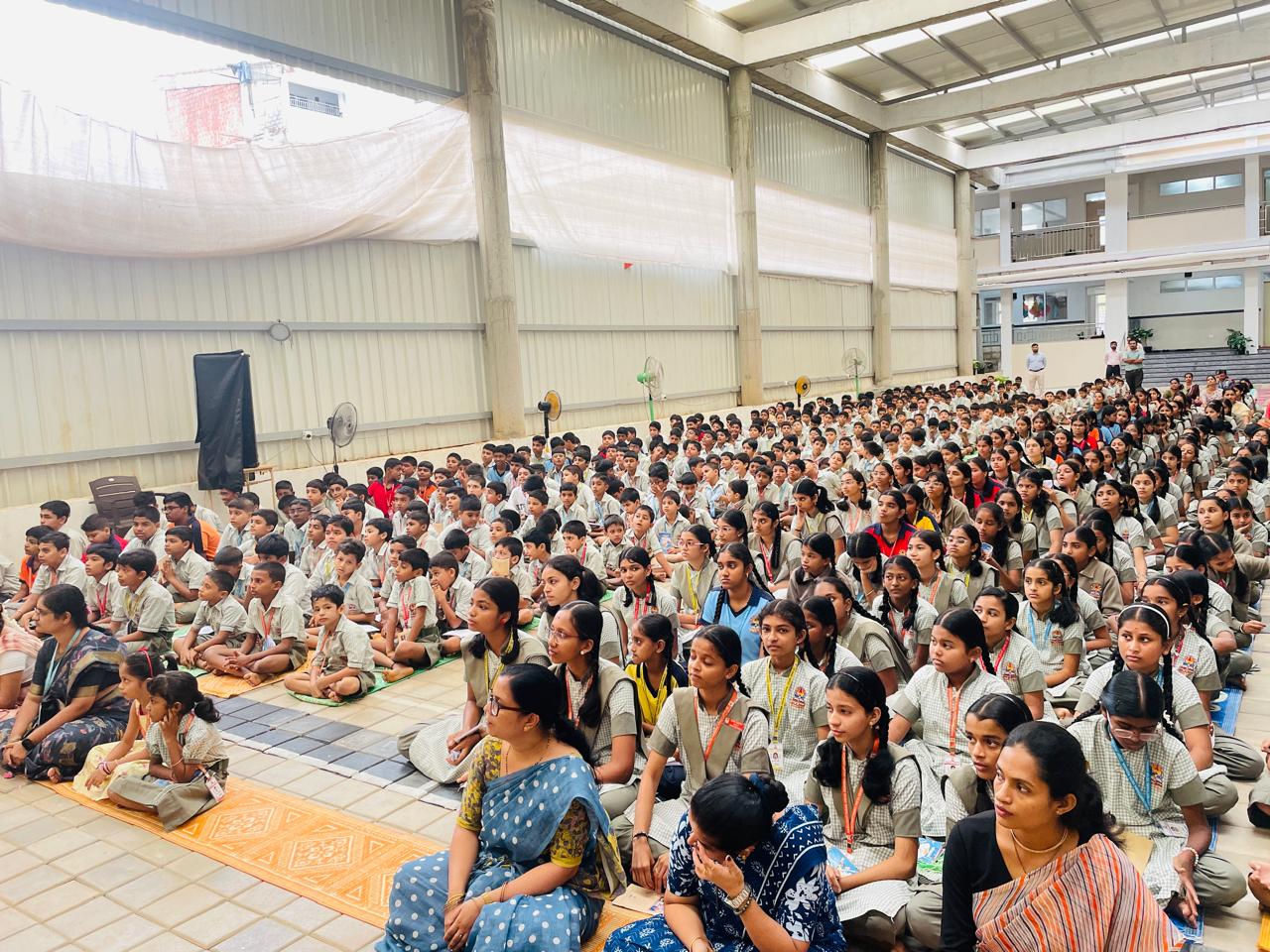 RVK - Cherkadi Celebrates Rajguru Jayanti with Student Speeches and Tributes (6)
