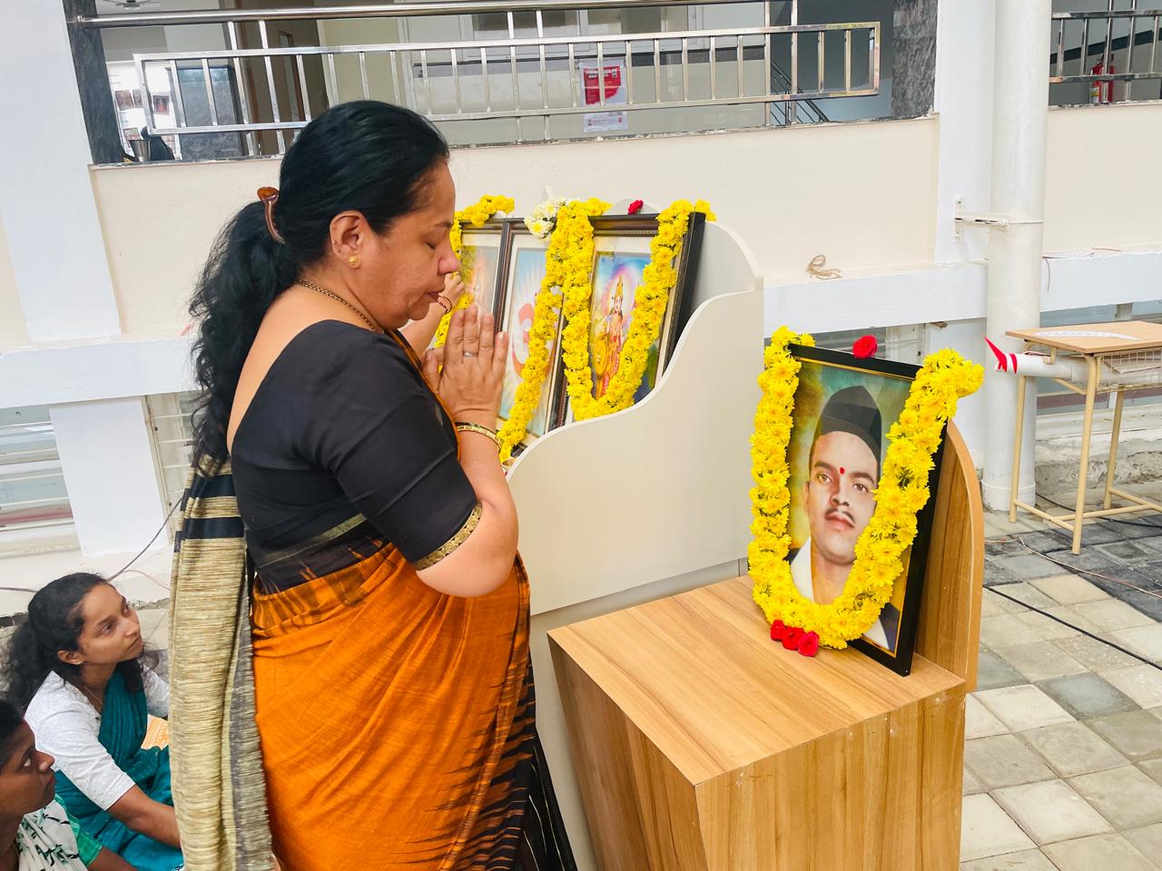 RVK - Cherkadi Celebrates Rajguru Jayanti with Student Speeches and Tributes (8)